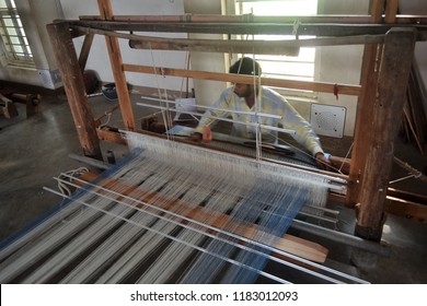 Bhuj/Gujarat/India-december 3, 2016-Man Weaving Clothes At The Bhujodi Village,Bhuj,Gujarat.