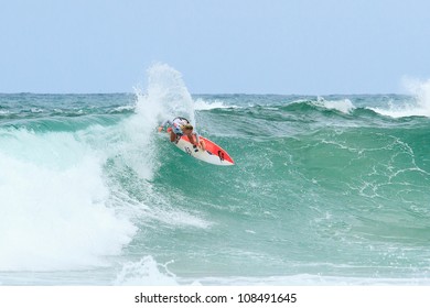 BIARRITZ, FRANCE - JULY 14: Laura Enever defeated by Carrissa Moore during the 4th quarter final at the women's pro championship Roxy Pro July 14, 2012 in Biarritz, FRANCE.