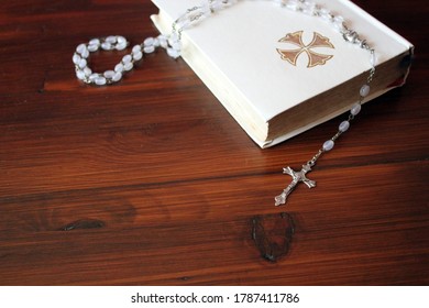 Bible Rosary Beads Catholic Pray Background Stock Photo 1787636819 ...