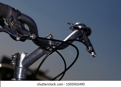 bicycle with steering wheel