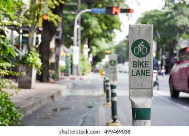 58,171 Bicycle Lane Images, Stock Photos & Vectors | Shutterstock