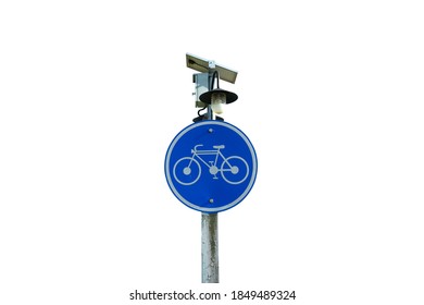 Bicycle Route Sign. Blue Circular Road And Traffic Metal Plate Sign On Solar Powered Street Light,with Clipping Path