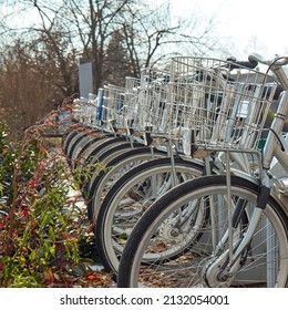 bicycle sharing system