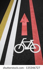 Bicycle sign path on the road