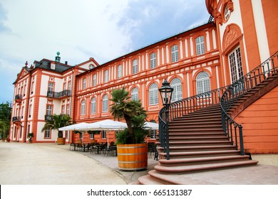 Biebrich Palace In Wiesbaden, Hesse, Germany. It Served As The Ducal Residence For The Independent Duchy Of Nassau From 1816 Until 1866.