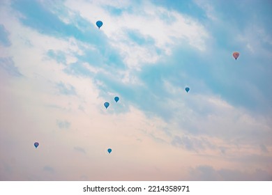 Big Air Balloons In Flight