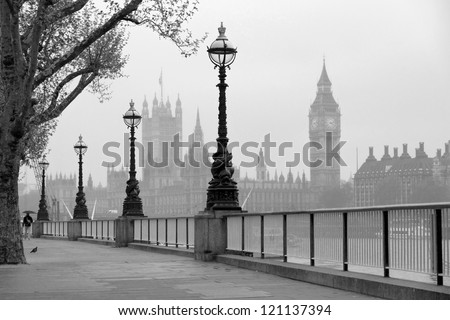 Big Ben & Houses of Parliament, black and white photo