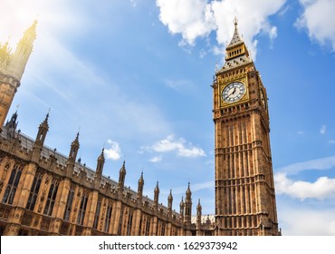Big Ben tower of Westminster palace, London, UK