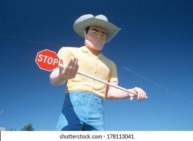 Big Cowboy Roadside Attraction, Route 84, ID