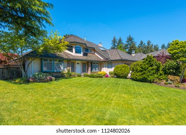 Big Custom Made Luxury House Nicely Stock Photo 1124802026 | Shutterstock