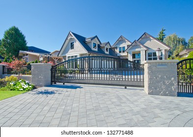 Big Custom Made Luxury House Behind The Gates And Nicely Paved Driveway In The Suburbs Of Vancouver, Canada.