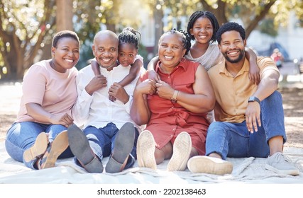 Big Family Portrait, Black People And Children, Grandparents At Outdoor Park, Picnic Or Get Together. Hug And Love Of African Mother, Father And Kids With Senior Grandmother And Grandfather In Africa