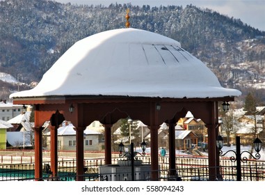 Big Fountain Of Drinking Water