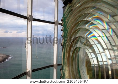 The big lens and lamp of the Sile lighthouse