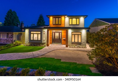 Big Luxury, Modern House At Dusk, Night Time In Suburbs Of Vancouver, Canada.