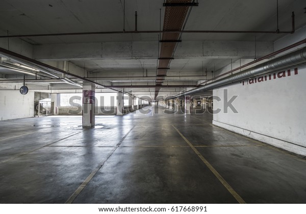 Big parking area in\
basement