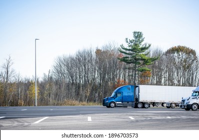 215 Bare refrigerator Images, Stock Photos & Vectors | Shutterstock