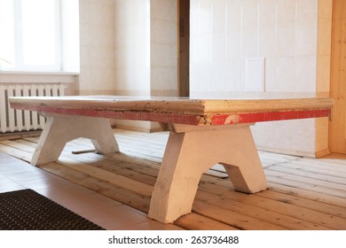Big stone table 