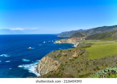 Big Sur Drive By The Pacific Ocean On Highway 1