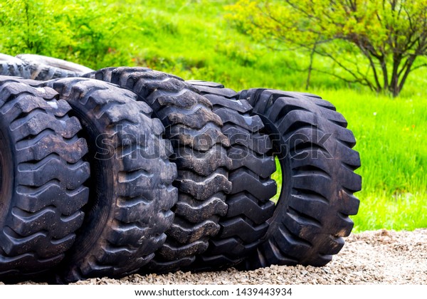 Big Truck or special\
machinery tires