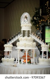 Big Wedding Cake