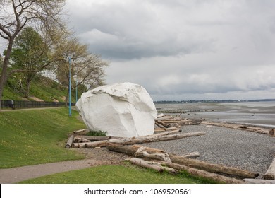 A big white rock located at the White Rock Beach. The city got the name because of this white rock.