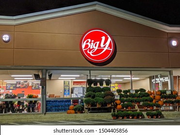 Big Y Supermarket Retailer Grocery Store, Saugus Massachusetts USA, September 7, 2019