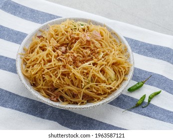 Bihun Images Stock Photos Vectors Shutterstock