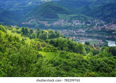 114 Bijelo polje Images, Stock Photos & Vectors | Shutterstock