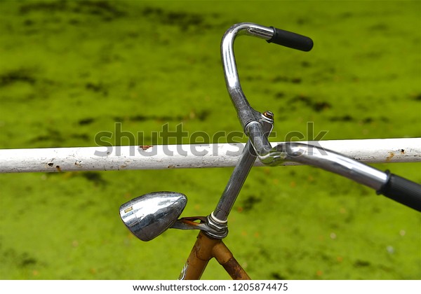 dutch handlebars