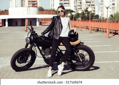 biker girl style