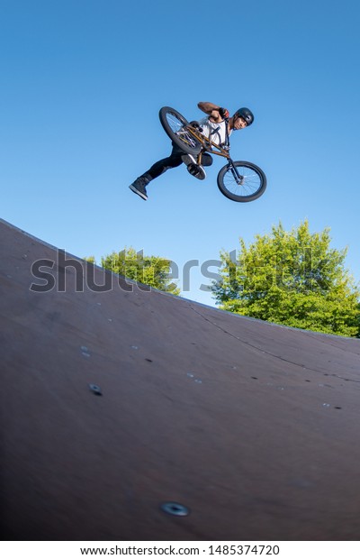 jump box bmx