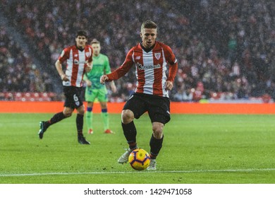 Bilbao, Spain. 27th April, 2019. Pais Vasco. San Mamés. Liga Santander. Athletic Bilbao V Real Betis: Iker Muniain (#9) With The Ball During The Game.