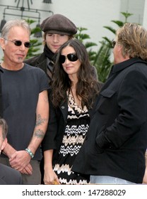 Billy Bob Thornton, Ashton Kutcher, Demi Moore, Don Johnson Bruce Willis Receives Star On The Hollywood Walk Of Fame Hollywood & Highland Los Angeles, CA October 16, 2006