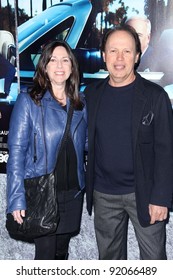 Billy Crystal, Janice Crystal At HBO's 