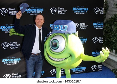 Billy Crystal At The 