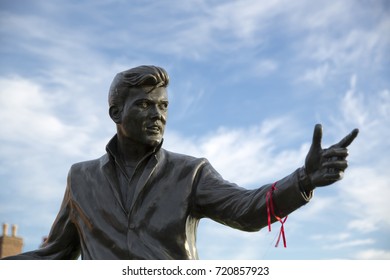 Billy Fury Statue and Memorial, Albert Dock, River Mersey, Liverpool, UK. 11th June 2014