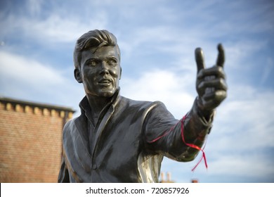Billy Fury Statue and Memorial, Albert Dock, River Mersey, Liverpool, UK. 11th June 2014