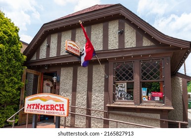BILTMORE VILLAGE in ASHEVILLE, NC, USA-5 JUNE 2022: Mtn Merch-"Everything Asheville" gift and souvenir shop.  Building facade and signs.