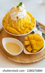 Bingsu Korea Food Mango Served Sweetened Stock Photo 1280276884 ...