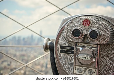 Binoculars in New York