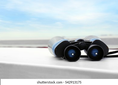 Binoculars on the observation deck - Shutterstock ID 542913175