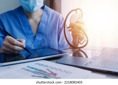 Biochemical Research Scientist Team Working With Microscope For Coronavirus Vaccine Development In Pharmaceutical Research Labolatory, Selective Focus