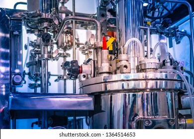 Bioreactor For Microbiology. Reactor Fermenter. Fermenter Industrial. Microbial Fermentation. The Creation Of Drugs. Biotech Industry. Pharmacology.