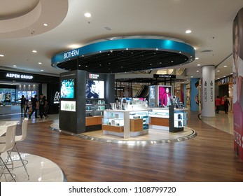 modern mall kiosk design