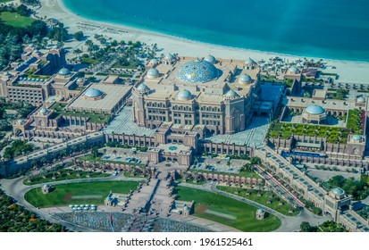 68 Jumeirah at etihad towers Images, Stock Photos & Vectors | Shutterstock