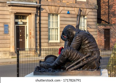 Birkenhead / UK - April 8 2019: Wilfred Owen Sculpture Of WWI Soldier 