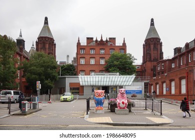 BIRMINGHAM, ENGLAND - SEPTEMBER 9, 2019: View Of The Entrance To Birmingham Children's Hospital, England