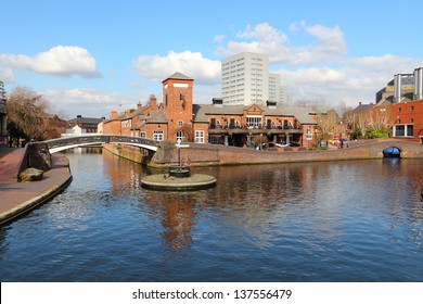 Birmingham Water Canal Network - Famous Birmingham-Fazeley Roundabout. West Midlands, England.