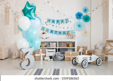 456,670 Birthday party balloons Images, Stock Photos & Vectors ...
